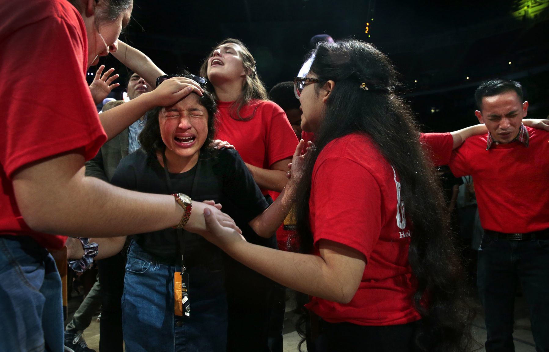 Pentecostal youth ministry convention draws thousands downtown
